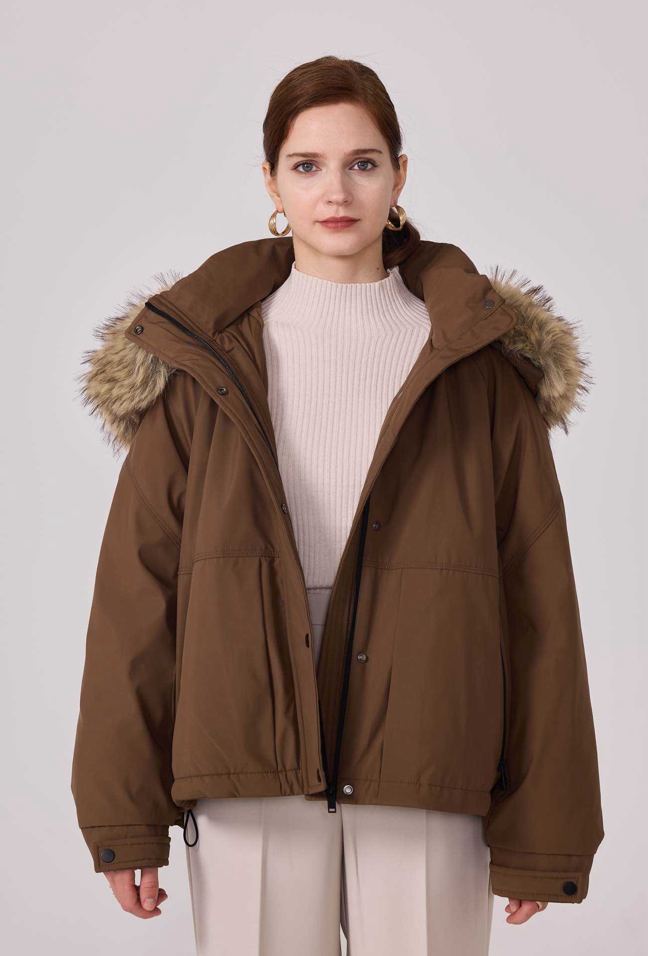 Parka courte oversize à capuche fourrure – Image 2
